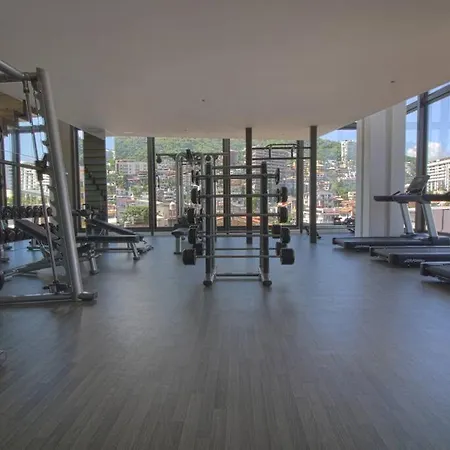 Avida - Stunning Rooftop Pool And Jacuzzi-3