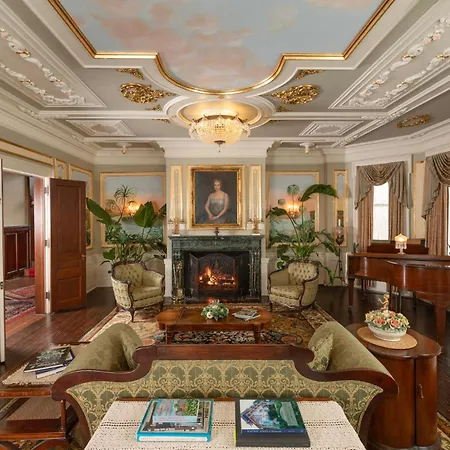 300 Clifton-3