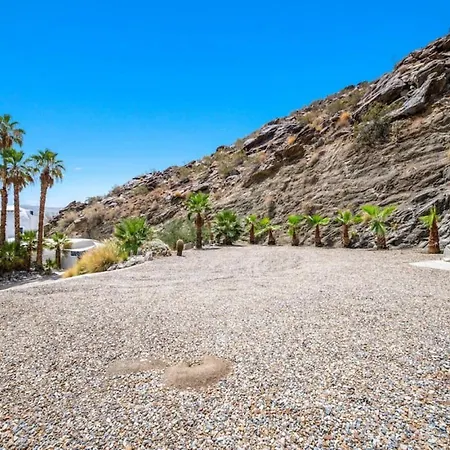 Santorini House Panoramic Palm Springs Views-3