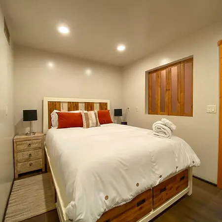 Spectacular Sedona Destination With Pool & Spa-3