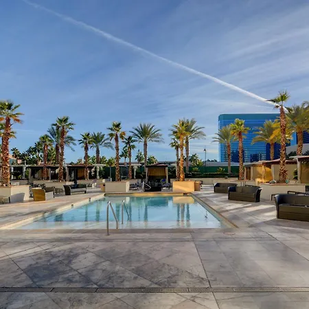 Jewel Suite W/Balcony Mgm Signature * 23Rd Floor* Strip View-2