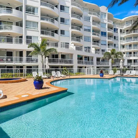 Kirra Beach Apartments-3