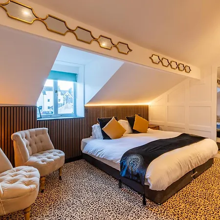 Holly Lodge Guest House With Free Off Site Health Club-3