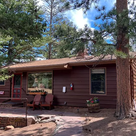 Castle Mountain Lodge-2
