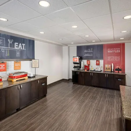 Hampton Inn & Suites Phoenix North/Happy Valley-2