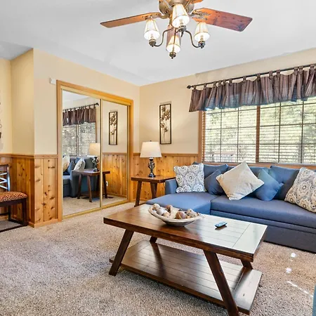 Stony Creek Cabin - Gorgeous Home In The Eagle Mountain Estates-2