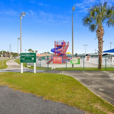 Aquavista Condominiums #206-W By Book That Condo-2
