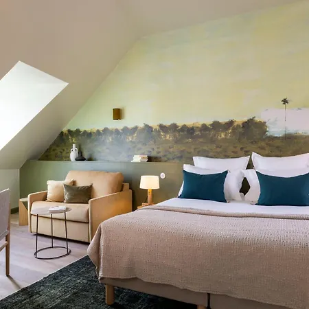 Le Petit Oberkampf Hotel & Spa-3