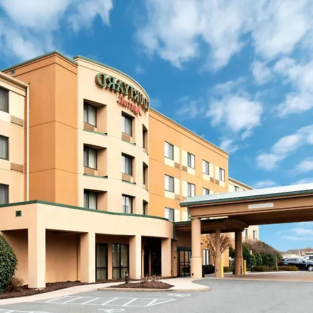 Courtyard By Marriott Salisbury-2