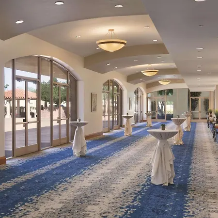 Embassy Suites By Hilton Scottsdale Resort-3