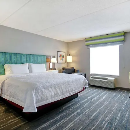 Hampton Inn & Suites Guelph-2