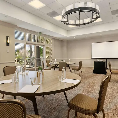 Doubletree By Hilton San Diego-Mission Valley-3