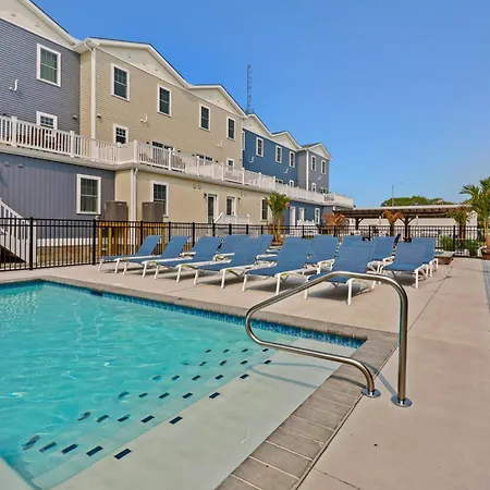 Oasis By Seaport Stays-3