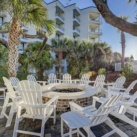 New Furniture New Paint New King Bed Master 2 Queens Bikes & Beach Gear Included-3