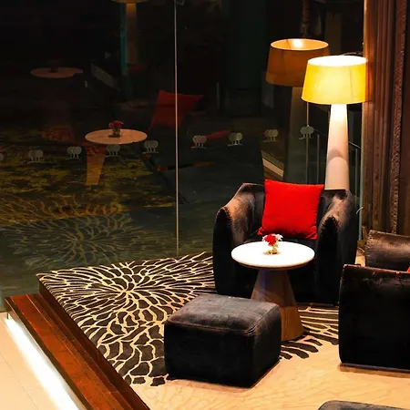 Park Plaza Bangkok Soi 18-3