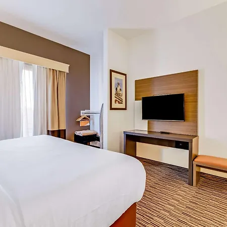 Comfort Suites Murfreesboro Shopping District-3