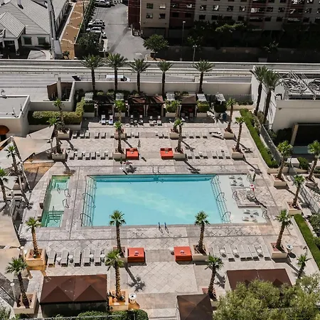 Stripviewsuites At Signature-2
