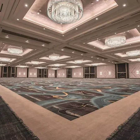 Mgm Grand Hotel & Casino By Suiteness-2