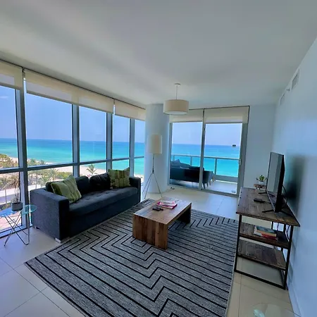 Monte Carlo Suites In Miami Beach-3