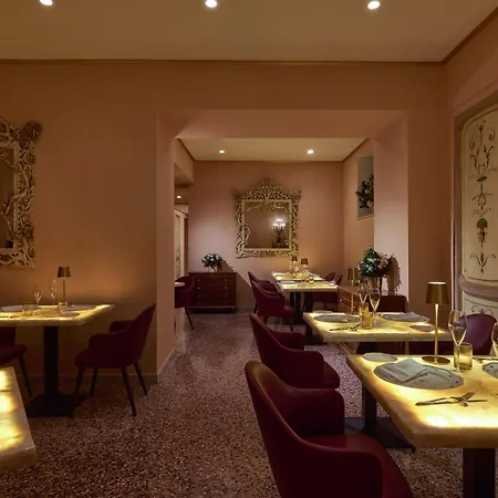 Golden Tulip Rome Piram-2