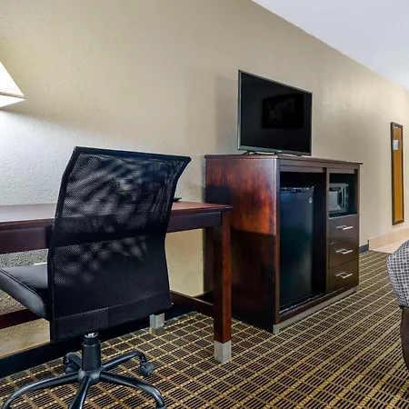 Econo Lodge La Crosse North-2