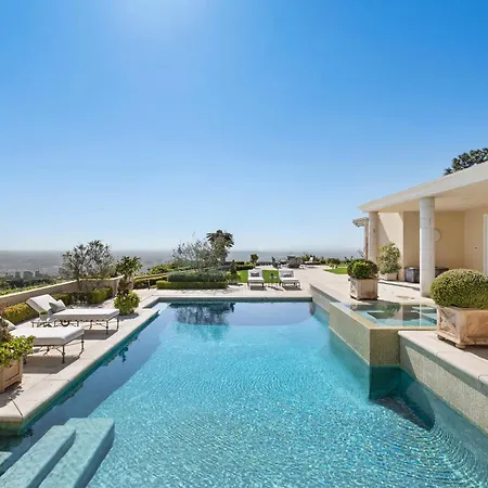 Trousdale Grand-2