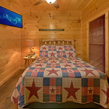 Otter Springs: Indoor Pool Theater Views-2
