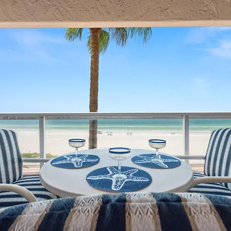 5F Crescent Beach Club-3