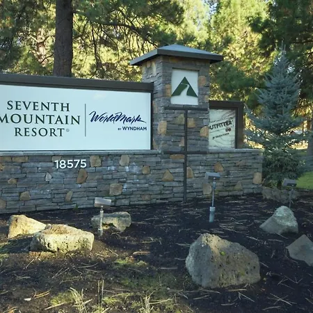 Worldmark Bend Seventh Mountain Resort - St Sleeps-2