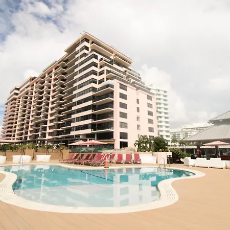 Alexander 1211 Beachfront Condo With Direct Beach Access, 2 Pools, Sauna, Gym-2