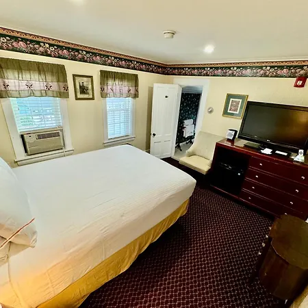 Merrill Farm Inn-3