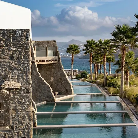 Aeonic Suites And Spa-2