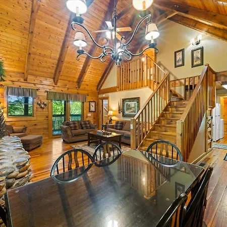 Almost Heaven By Colonial Properties-3