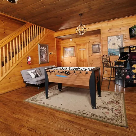 Peaceful View Cabin By Colonial Properties-2