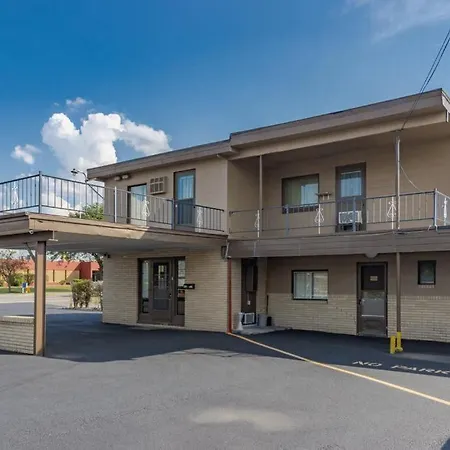 Dubois Manor Motel-2