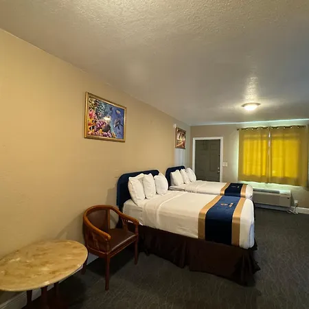Sandals Inn-3