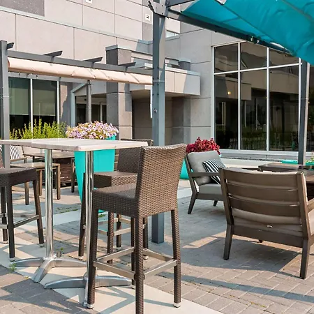 Best Western Premier Winnipeg East-2