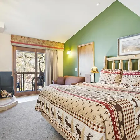Ponderosa Lodge-3