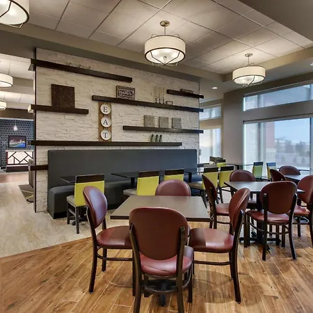Drury Inn & Suites Cleveland Beachwood-3