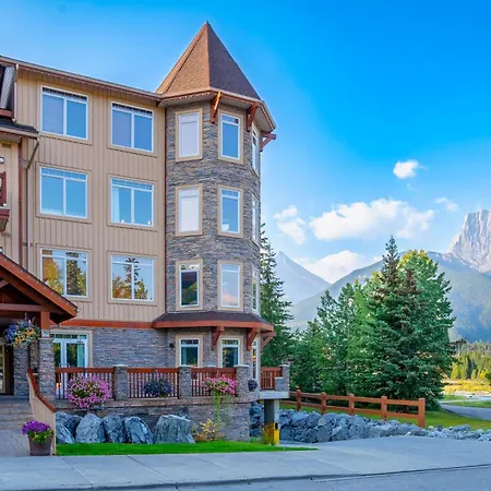 Falcon Crest Lodge By Clique-2