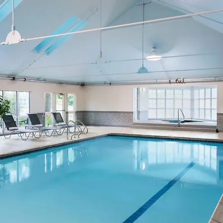 Delta Hotels By Marriott Burlington-3