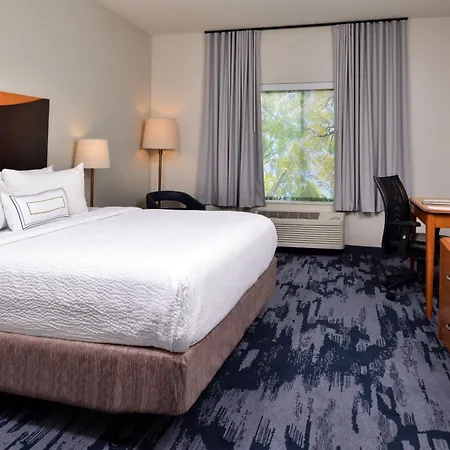 Fairfield Inn And Suites Beloit-2