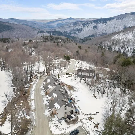 Trailside Village #4 - Slopeside 3Br With Hot Tub And Sauna, Ski In Ski Out On Great Eastern Trail-3