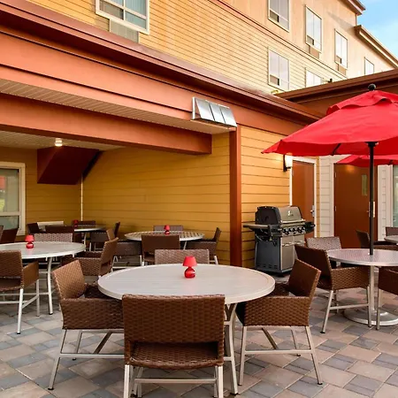 Towneplace Suites By Marriott Red Deer-3