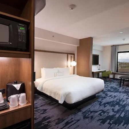 Fairfield By Marriott Edmonton International Airport-3