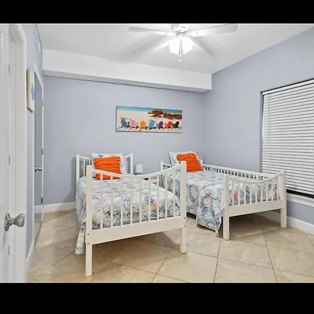 Beautiful Beachfront Views - The Retreat At Emerald Isle-2