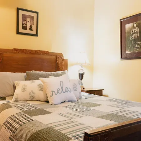 First Deadwood Cottages-2
