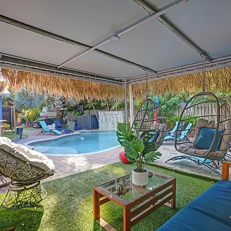 Kiki 4 - Men'S Clothing Optional Guest Houses-2
