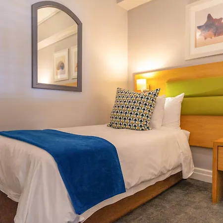 Peninsula All Suite Hotel By Dream Resorts-2