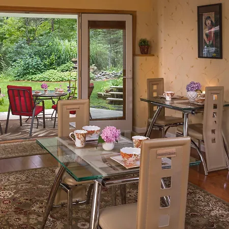 Cherry Valley Manor-3